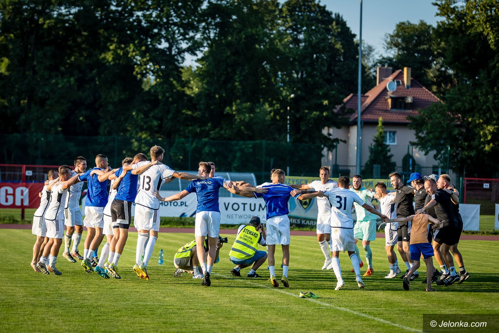 Karkonosze wracają na swój stadion Jelonka wiadomości III liga