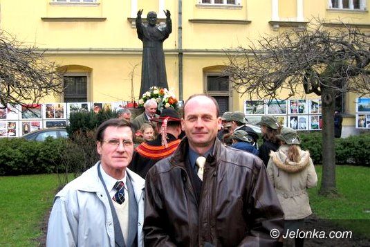 Jelenia Góra: Na rowerze do kardynała Dziwisza