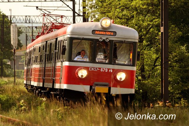 Dolny Śląsk/ Kraj: Do Warszawy jak w TGV