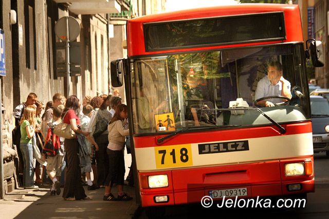 JELENIA GÓRA: Wakacje w miejskich autobusach