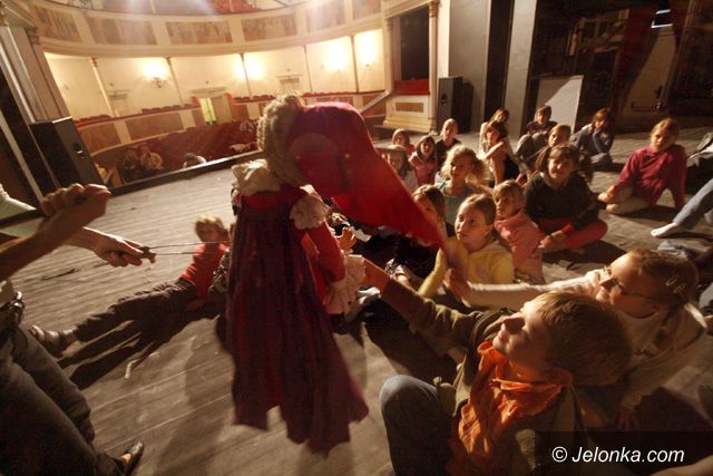 JELENIA GÓRA: Teatrzyk Jelonka Górskiego rządzi w Zdrojowym