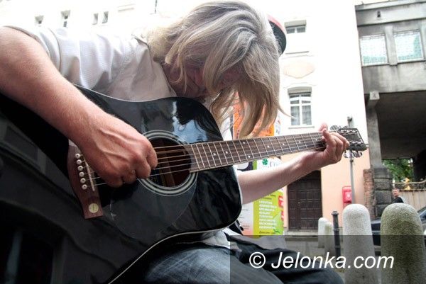 Jelenia Góra: Staszek i gitara