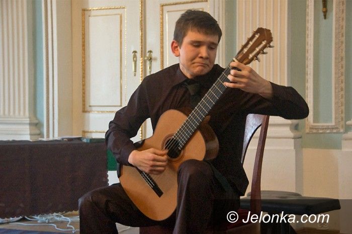 JELENIA GÓRA: Gitaromaniacy w hołdzie Łukaszowi Pietrzakowi