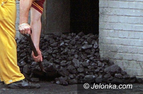JELENIA GÓRA: Oszukana przez nieuczciwego sprzedawcę węgla