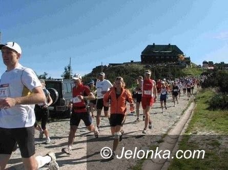 Szklarska Poręba: Tłumy biegaczy pod Szrenicą
