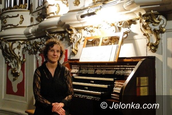 JELENIA  GÓRA: Maria Erdman zagrała Bacha. Na organach w cieplickim Kościele Zbawiciela