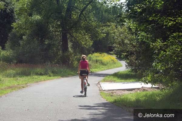 JELENIA GÓRA: Wygodniej i bezpieczniej rowerem wzdłuż ul. Sudeckiej