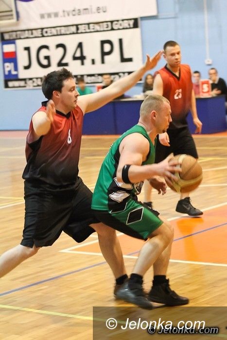 Jelenia Góra: BasketPlanet wciąż na czele tabeli MSBL