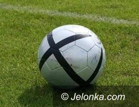 IV-liga piłkarska: Pewne zwycięstwo Karkonoszy