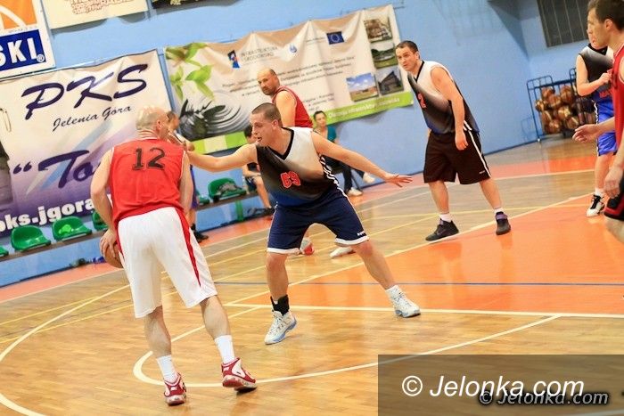 Jelenia Góra: Koszykarze amatorzy w akcji