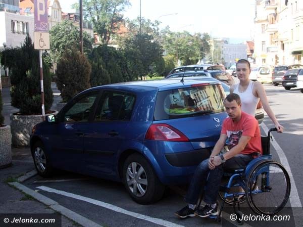 Jelenia Góra: Będzie więcej kopert dla niepełnosprawnych