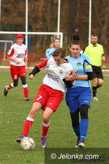 III-liga piłkarska kobiet: Dwa gole Brommer w hicie jesieni