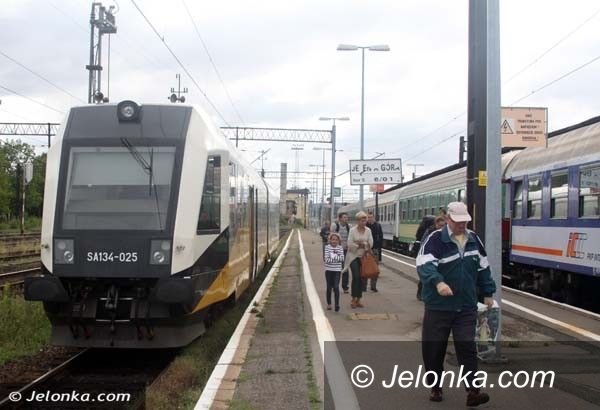 Jelenia Góra/region: Przyspieszenie kolei i nowe  połączenia ze stolicą Karkonoszy – już od grudnia