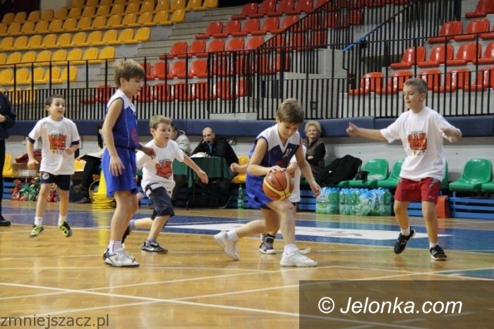 Region: Turniej basketmaniaków z młodymi jeleniogórzanami