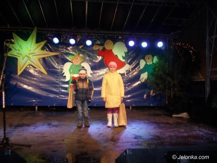 Region: Uczniowie „Siódemki” laureatami konkursu na kartkę świąteczną w Bolesławcu