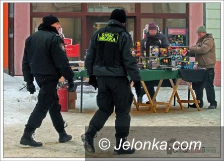 Jelenia Góra/region: Sprzedaż i używanie fajerwerków pod lupą policji i straży miejskiej