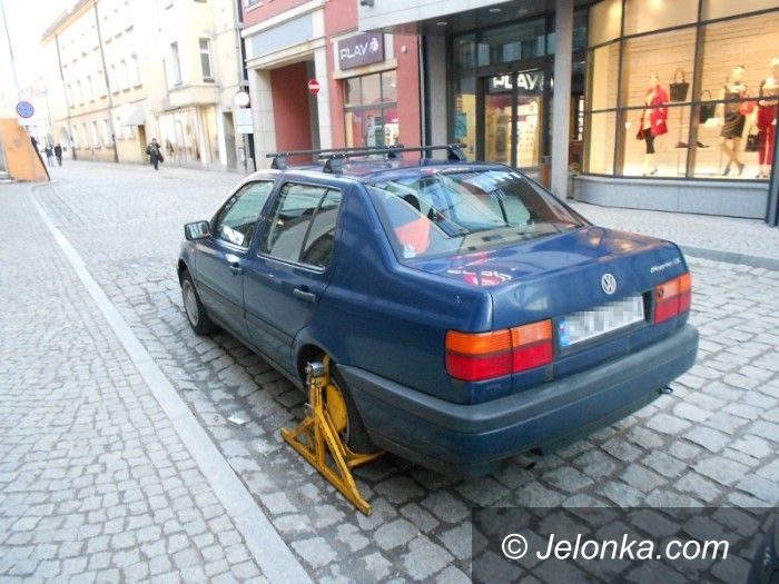 Jelenia Góra: Stanowisko straży miejskiej w sprawie parkowania przy ul. Jasnej