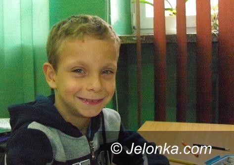 Jelenia Góra: Niepełnosprawny młody jeleniogórzanin laureatem ogólnopolskiego konkursu plastycznego