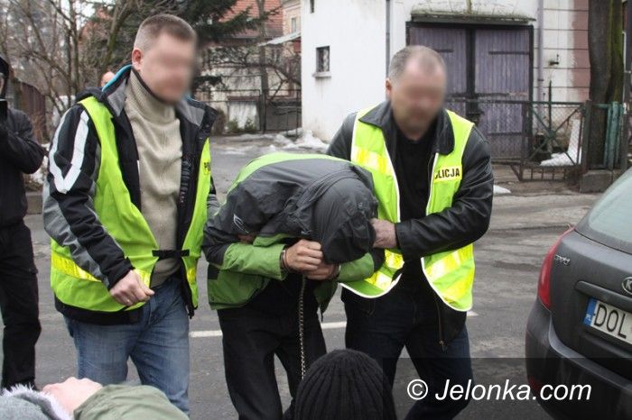 Jelenia Góra: Michał M. przyznał się do zabójstwa ochroniarza, w sprawie harfistki zasłania się niepamięcią (aktualizacja)