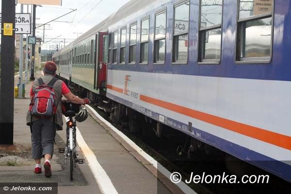 Region: Linia kolejowa do Ławszowej uratowana?