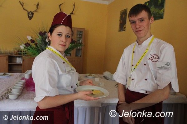 Powiat: Młodzi mistrzowie kuchni zjechali do Karpacza