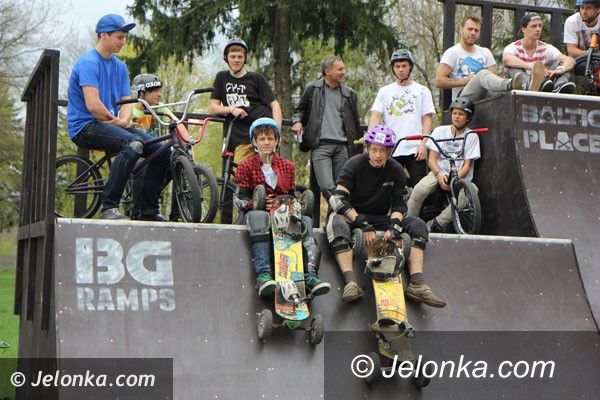 Jelenia Góra: Jest skatepark w Cieplicach – świetna sprawa, wreszcie się doczekaliśmy – mówi młodzież