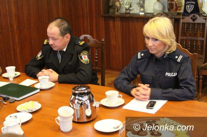 Jelenia Góra: Więcej patroli dzięki porozumieniu policji i straży miejskiej