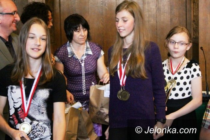 Jelenia Góra: Nagrody i gratulacje dla mistrzów pierwszej pomocy