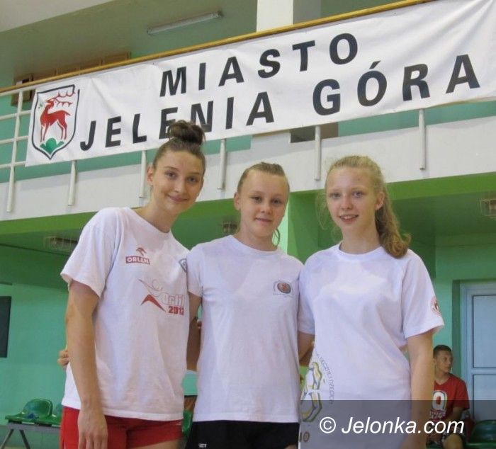Głuchołazy: Jeleniogórskie szczypiornistki uczestniczkami Ogólnopolskiej Olimpiady Młodzieży