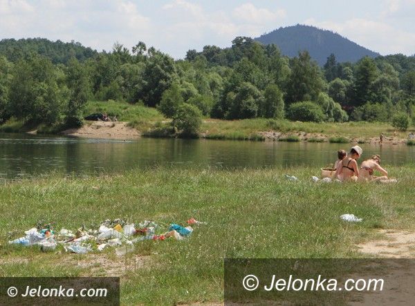Region: Dzikie kąpielisko w Wojanowie jak śmietnik