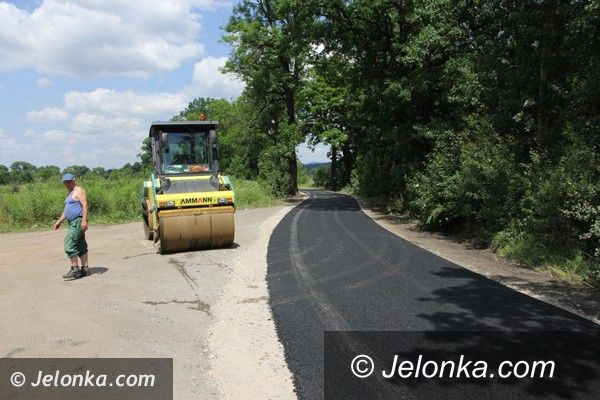Powiat: Trwają remonty dróg  w powiecie – utrudnienia w ruchu