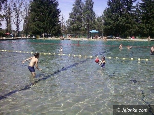 Region: Kontrola basenu w Miłkowie wypadła pomyślnie – jest bezpiecznie