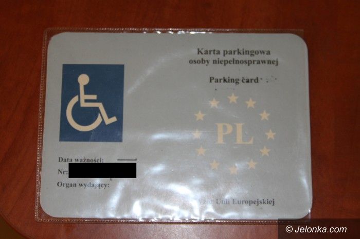Jelenia Góra: Znaleziono kartę parkingową