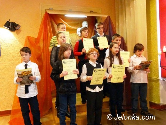 Jelenia Góra: Wyrecytowali nagrody w MDK