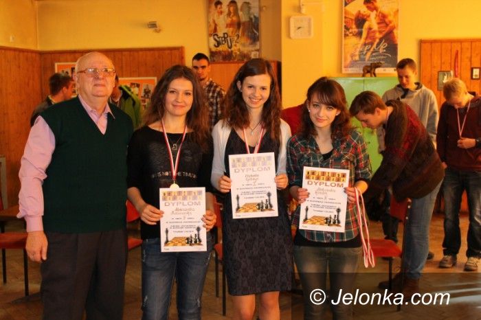 Jelenia Góra: Zmagania szachistów: zwycięstwo ZSO nr 1