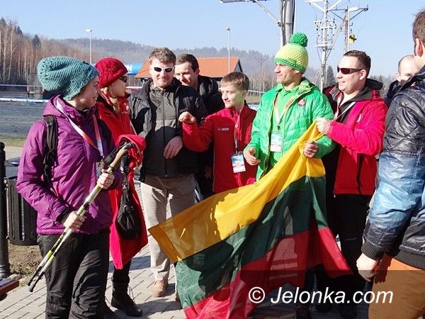 Jelenia Góra: Powalczyli z kijkami pod Chojnikiem