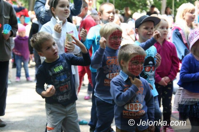 Jelenia Góra: Wspaniałe święto dzieci w Parku Zdrojowym