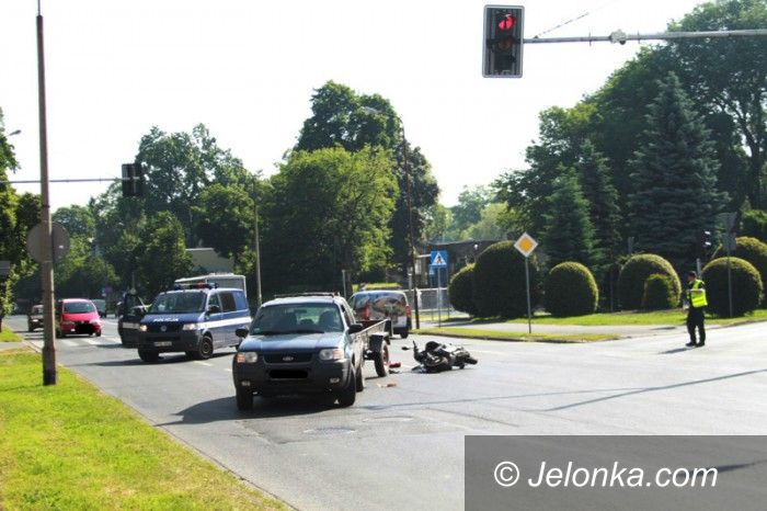 Jelenia Góra: Zderzenie forda z motorowerem