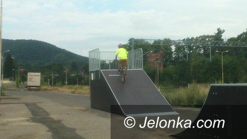 Region: Piechowicka młodzież ma swój skatepark! (foto)