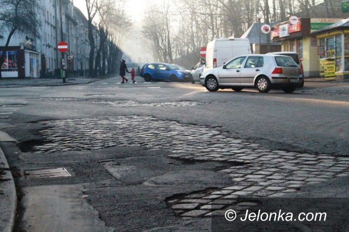 Jelenia Góra: Na ulicach kostka brukowa zamiast asfaltu? 