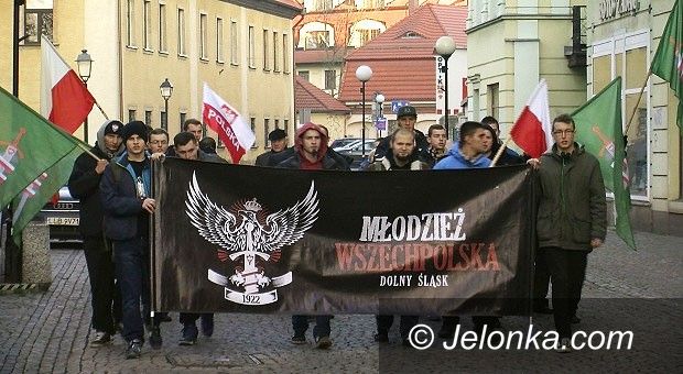Jelenia Góra: Młodzież Wszechpolska protestowała w Jeleniej Górze
