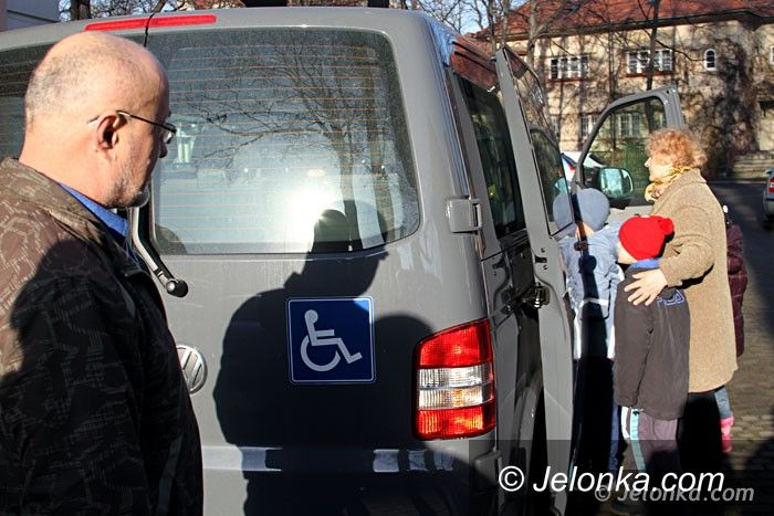 Jelenia Góra: Samochód już służy niepełnosprawnym dzieciom