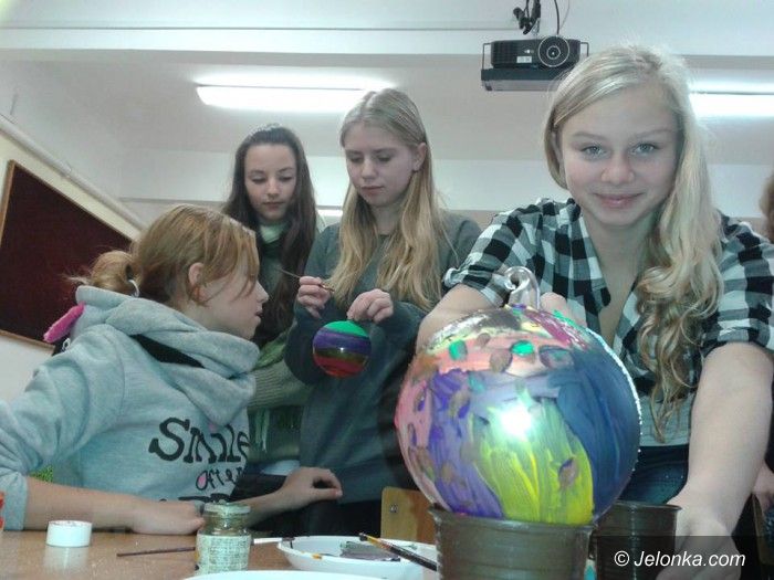 Jelenia Góra: Elektronik i Gimnazjum nr 3 dla szkół podstawowych