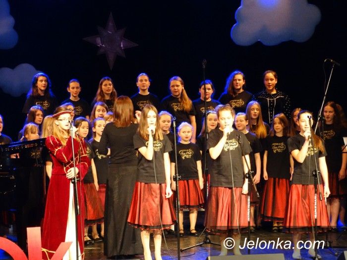 Jelenia Góra: „Witaj mała gwiazdko” – w MDK świątecznie i nastrojowo (foto)