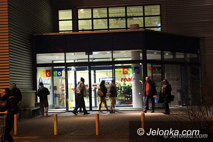 Jelenia Góra: Zamiast sklepu Real będzie Auchan 