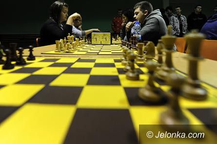 Jelenia Góra: "Jedenastka" wygrywa szachowe zmagania