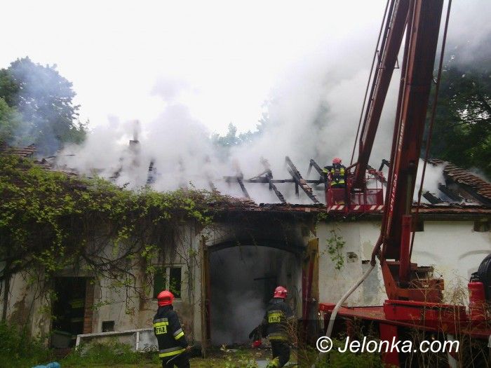 Jelenia Góra: Podpalenie budynku przy ul. Wolności