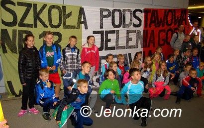 Jelenia Góra: Sportowcy z „13”  w akcji „Dzieci na stadionie”
