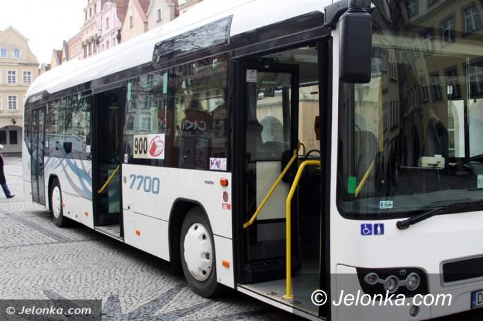 Jelenia Góra: Miasto poczeka na hybrydowe autobusy 