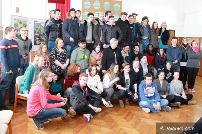 Jelenia Góra: Uczniowie z Włoch i Niemiec w „Handlówce”